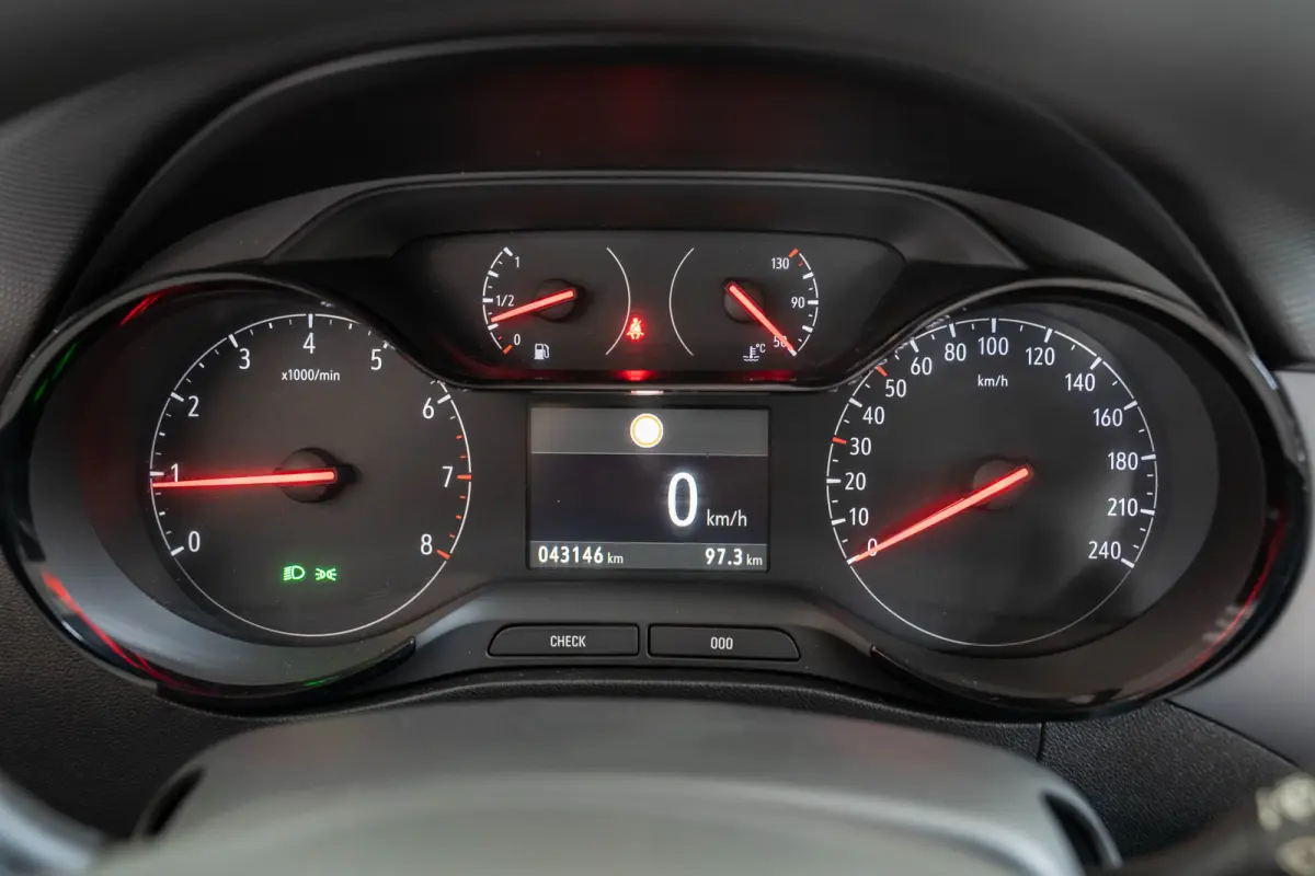 1.2 Turbo Edition | Navigatie | Parkeersensoren | Apple Carplay & Android Auto | Airco | Bluetooth | Cruise Controle | USB |
