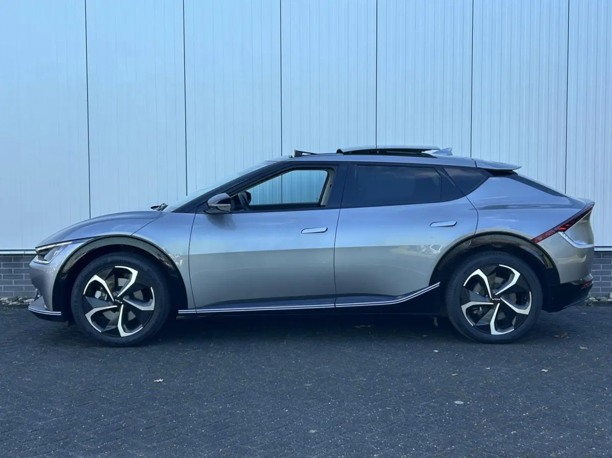 Plus Advanced 77.4 kWh SOH 100% I TREKHAAK I OPENDAK I LEER + CAMERA I ORG.NL + NAP + DEALER O.H.
