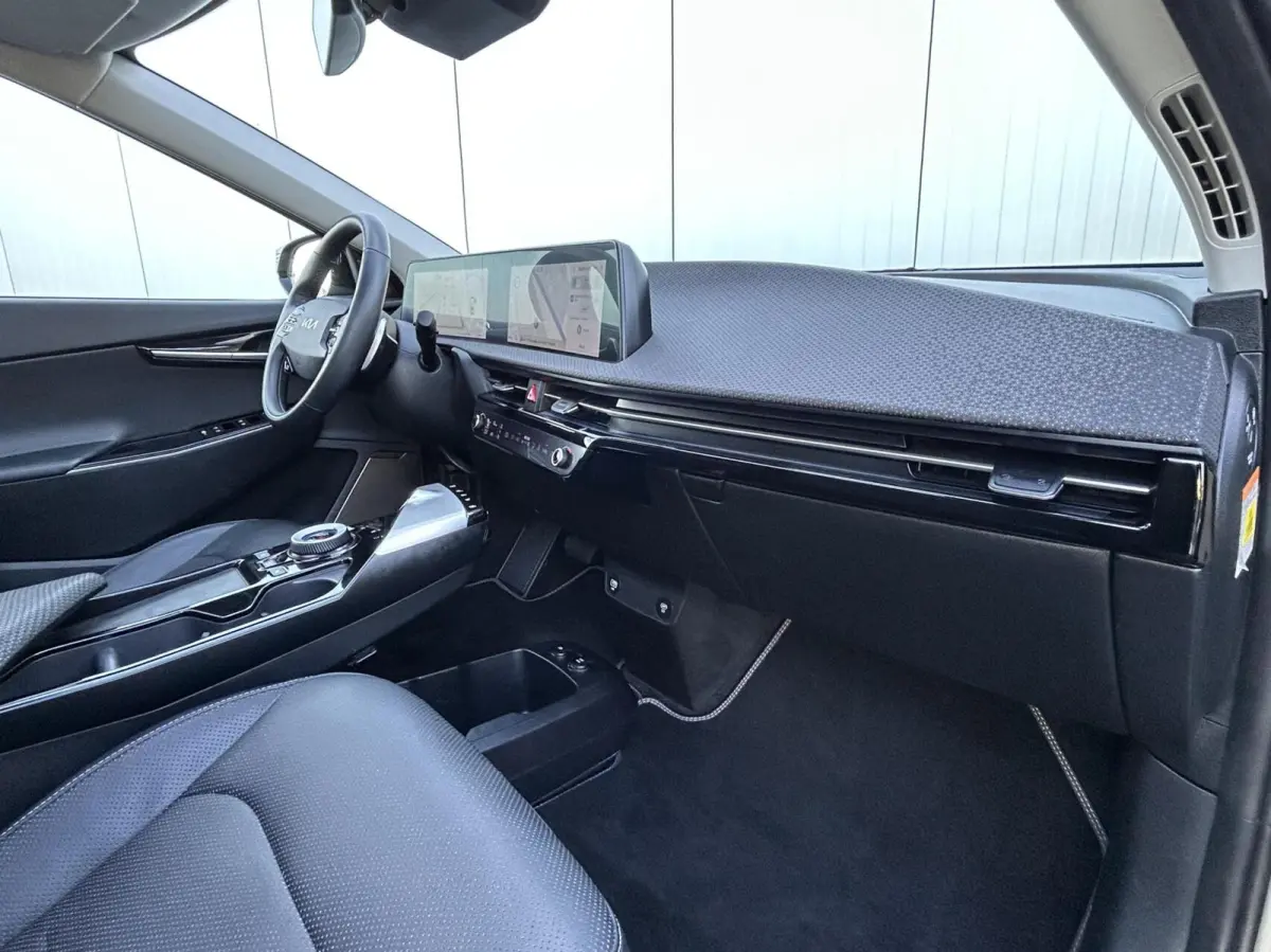 Plus Advanced 77.4 kWh SOH 100% I TREKHAAK I OPENDAK I LEER + CAMERA I ORG.NL + NAP + DEALER O.H.