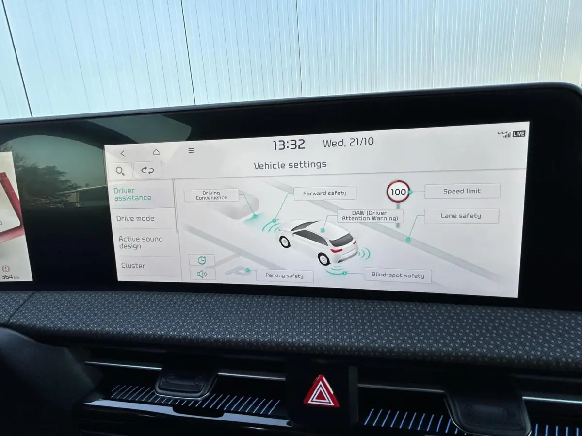 Plus Advanced 77.4 kWh SOH 100% I TREKHAAK I OPENDAK I LEER + CAMERA I ORG.NL + NAP + DEALER O.H.