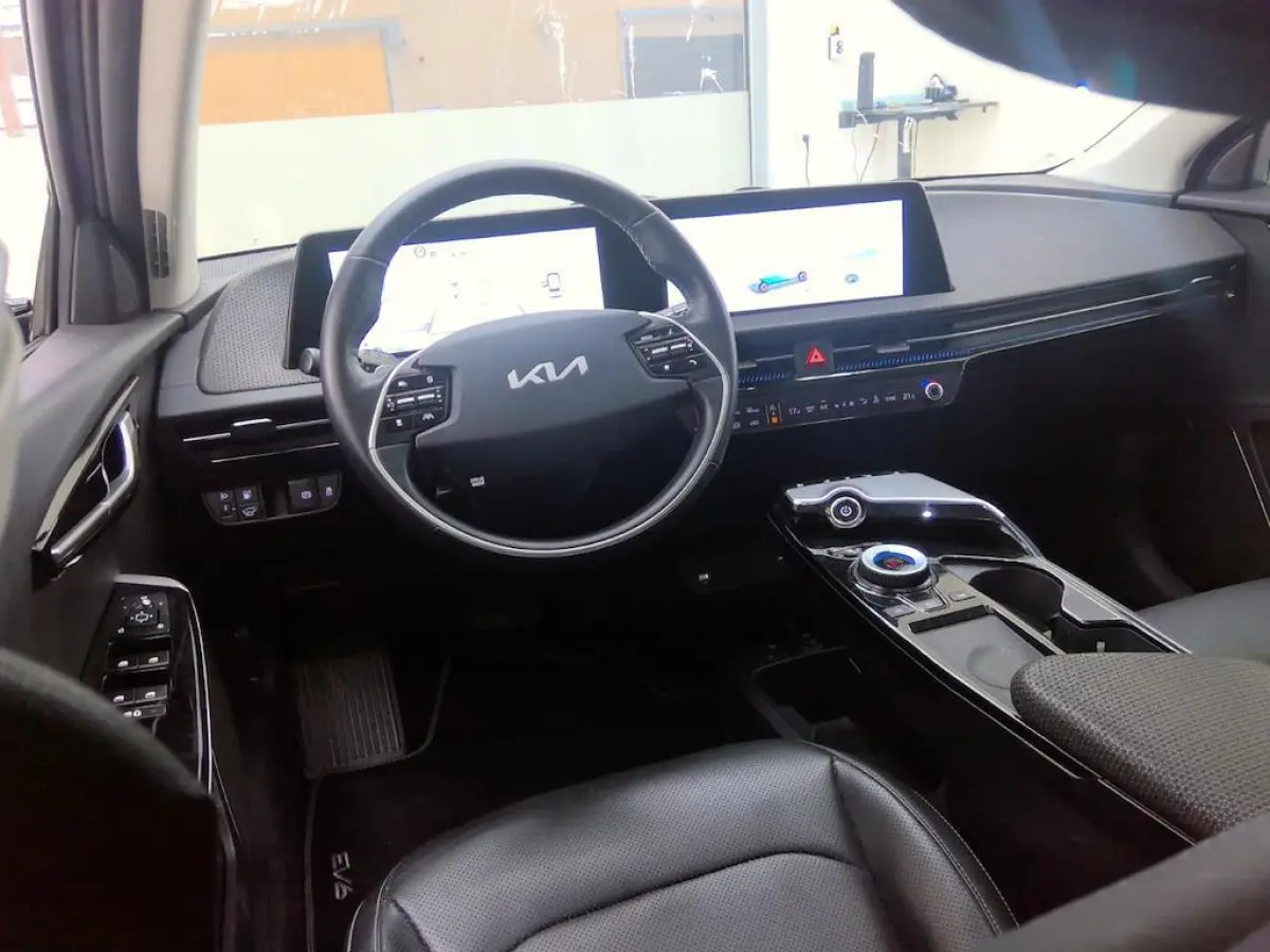 Plus Advanced 77.4 kWh SOH 100% I TREKHAAK I OPENDAK I LEER + CAMERA I ORG.NL + NAP + DEALER O.H.