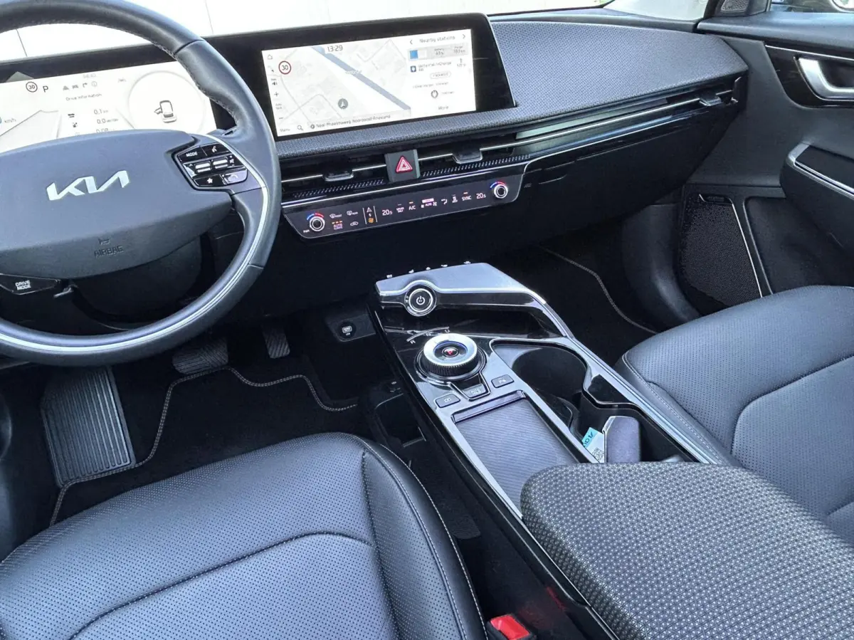 Plus Advanced 77.4 kWh SOH 100% I TREKHAAK I OPENDAK I LEER + CAMERA I ORG.NL + NAP + DEALER O.H.