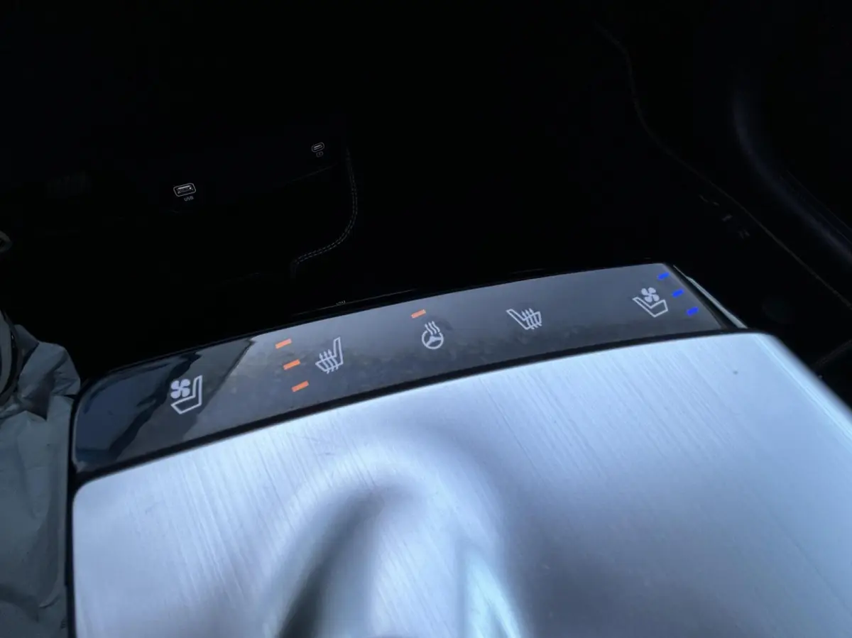 Plus Advanced 77.4 kWh SOH 100% I TREKHAAK I OPENDAK I LEER + CAMERA I ORG.NL + NAP + DEALER O.H.