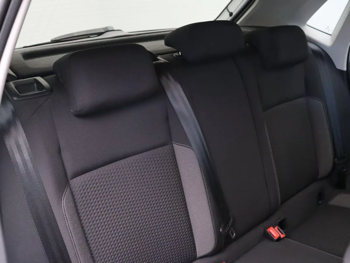 1.0 TSI Go | Parkeersensoren rondom |  Adaptieve Cruise Control | Apple Carplay & Android Auto |