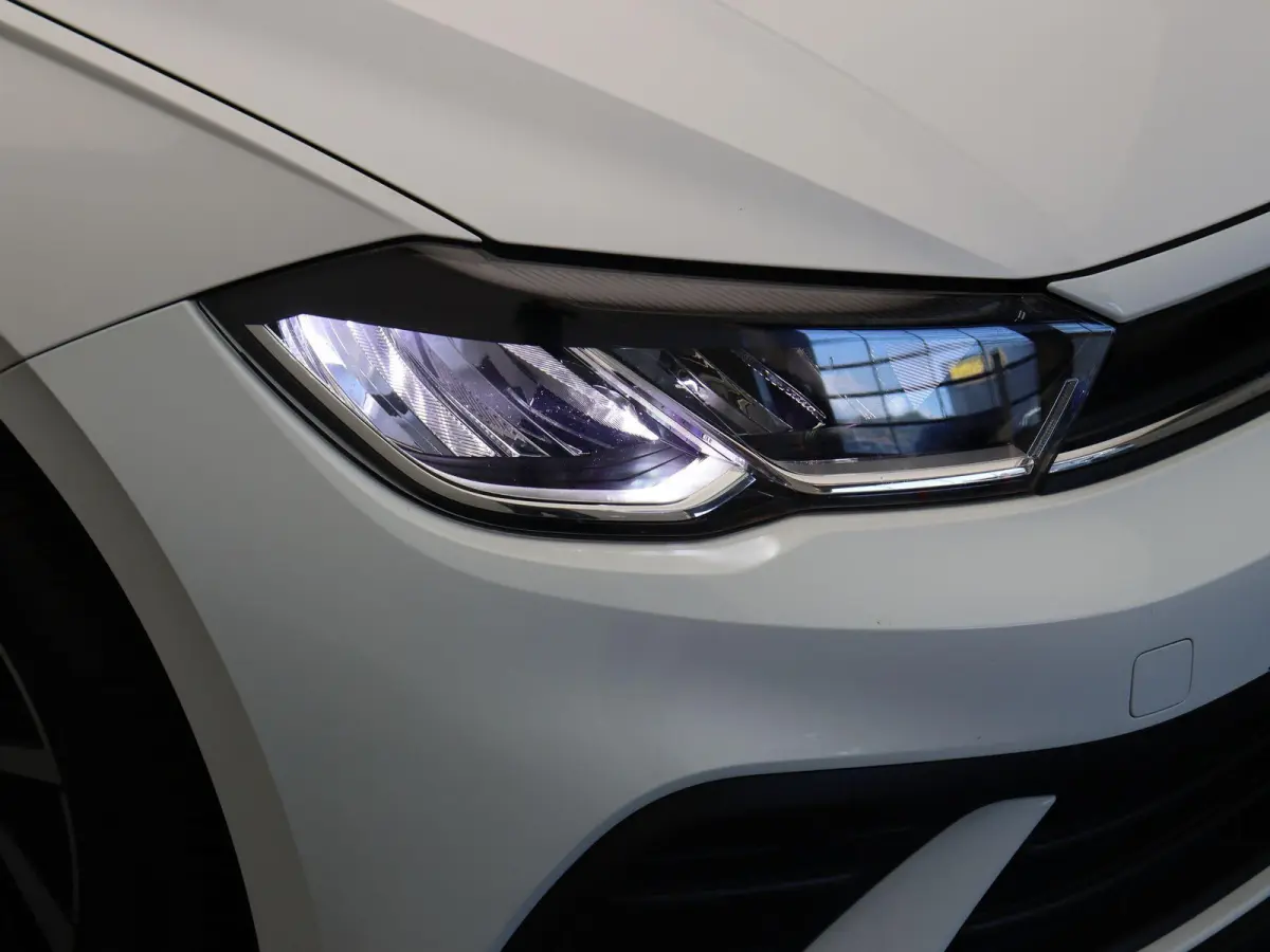 1.0 TSI Go | Parkeersensoren rondom |  Adaptieve Cruise Control | Apple Carplay & Android Auto |