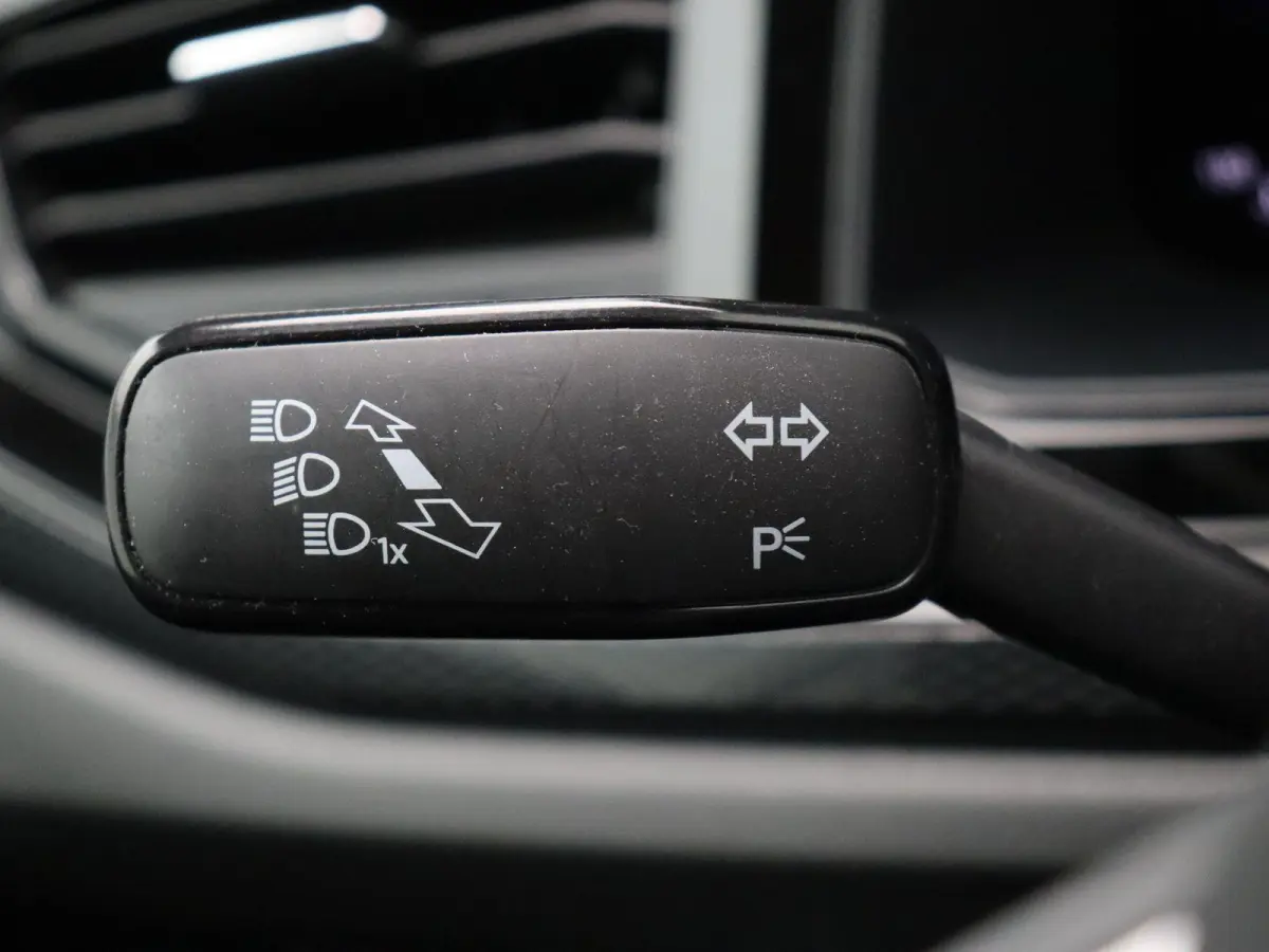 1.0 TSI Go | Parkeersensoren rondom |  Adaptieve Cruise Control | Apple Carplay & Android Auto |