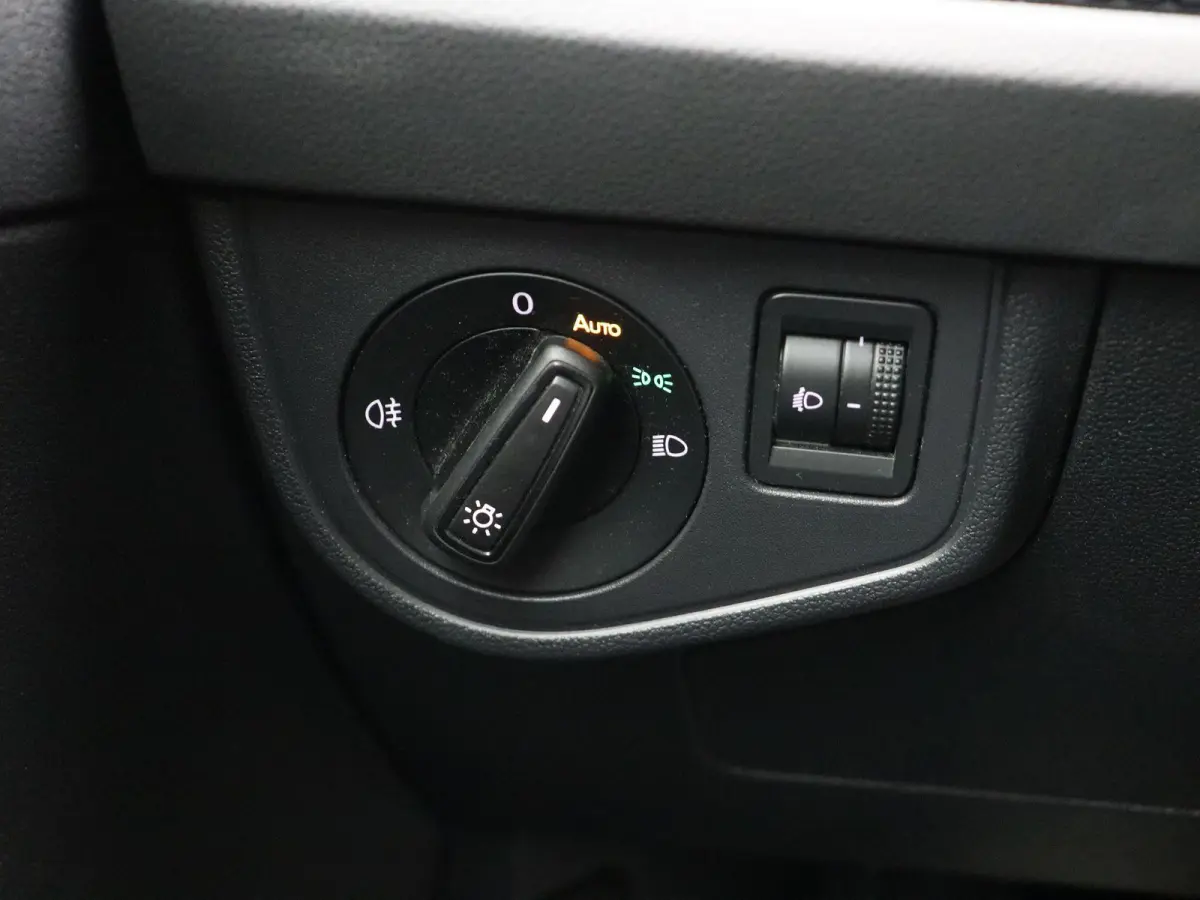 1.0 TSI Go | Parkeersensoren rondom |  Adaptieve Cruise Control | Apple Carplay & Android Auto |