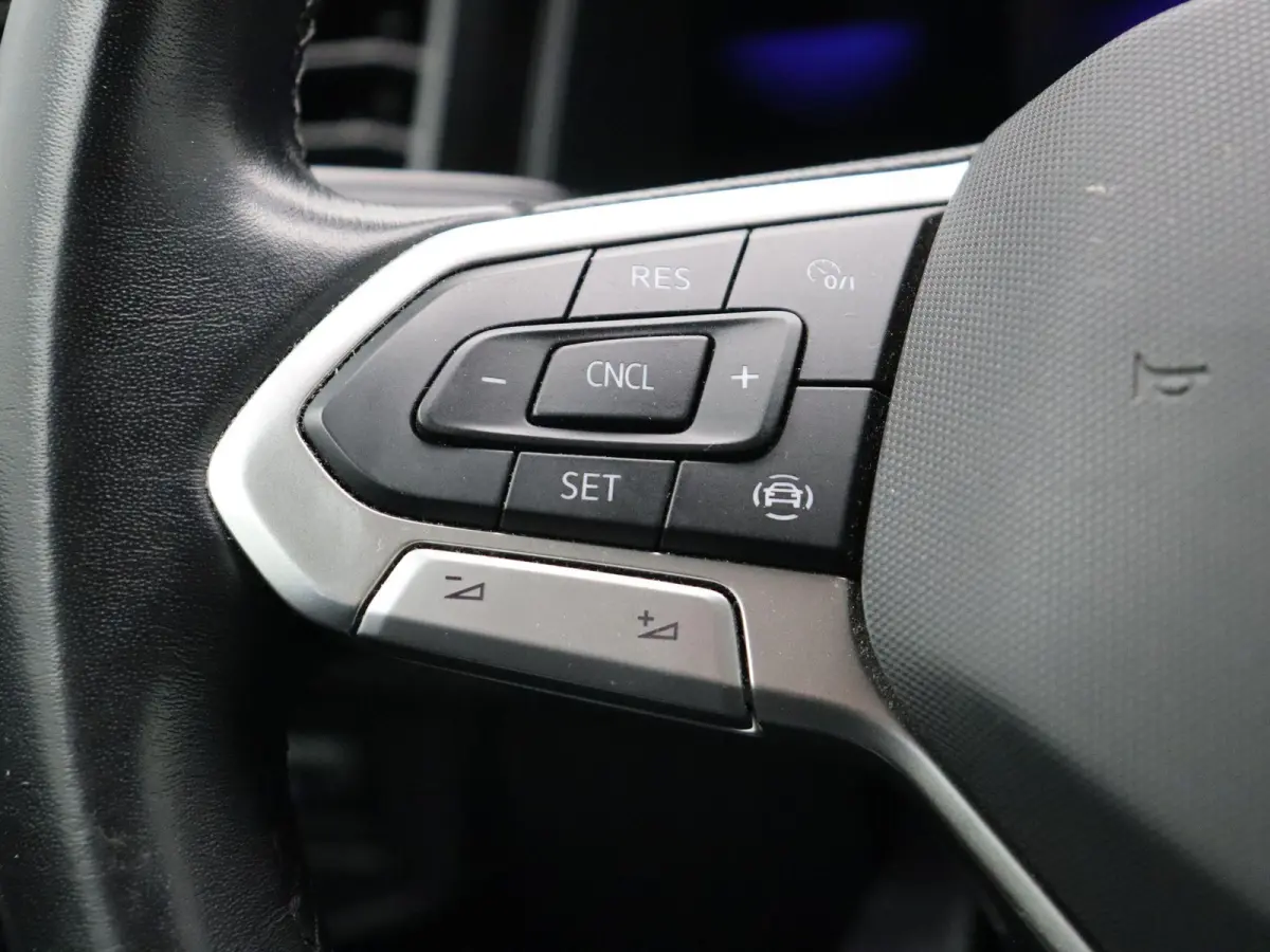 1.0 TSI Go | Parkeersensoren rondom |  Adaptieve Cruise Control | Apple Carplay & Android Auto |