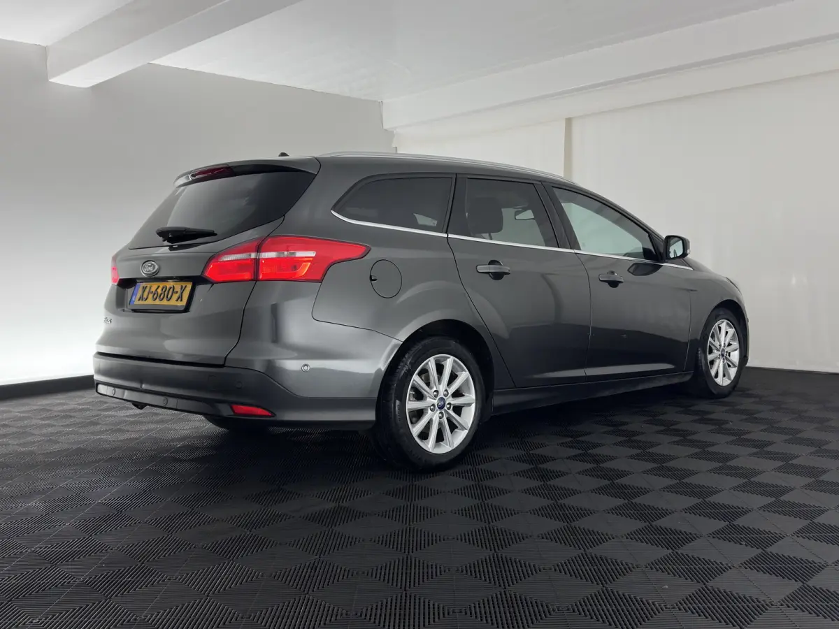 1.5 TDCI Titanium (INCL.BTW) *NAVI-FULLMAP | HEATED-COMFORTSEATS | CAMERA | KEYLESS | PRIVACY-GLASS | ECC | PDC | CRUISE | 16''ALU*