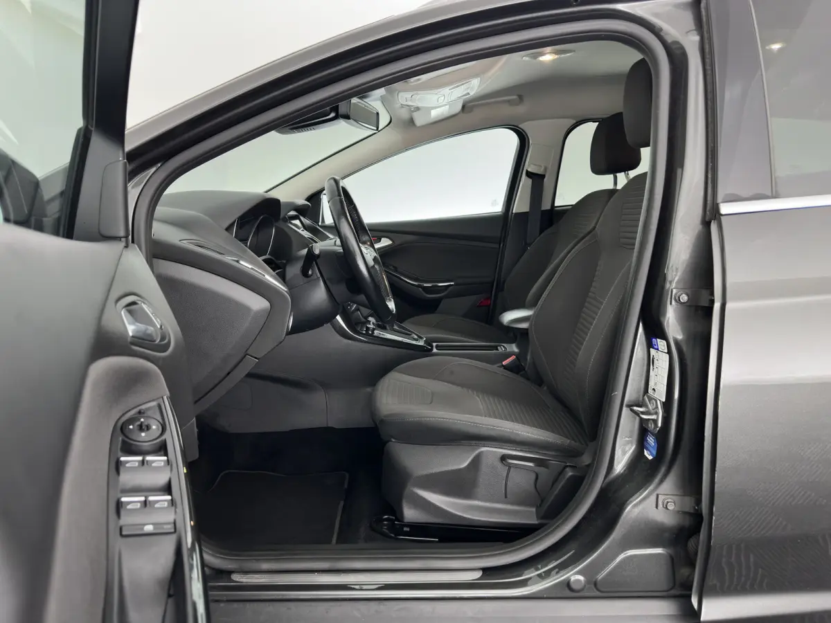 1.5 TDCI Titanium (INCL.BTW) *NAVI-FULLMAP | HEATED-COMFORTSEATS | CAMERA | KEYLESS | PRIVACY-GLASS | ECC | PDC | CRUISE | 16''ALU*