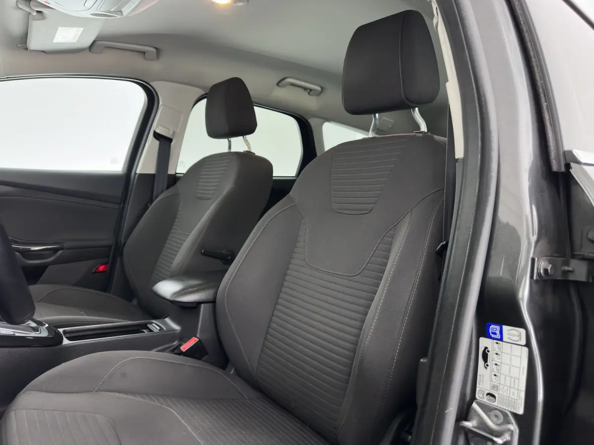 1.5 TDCI Titanium (INCL.BTW) *NAVI-FULLMAP | HEATED-COMFORTSEATS | CAMERA | KEYLESS | PRIVACY-GLASS | ECC | PDC | CRUISE | 16''ALU*