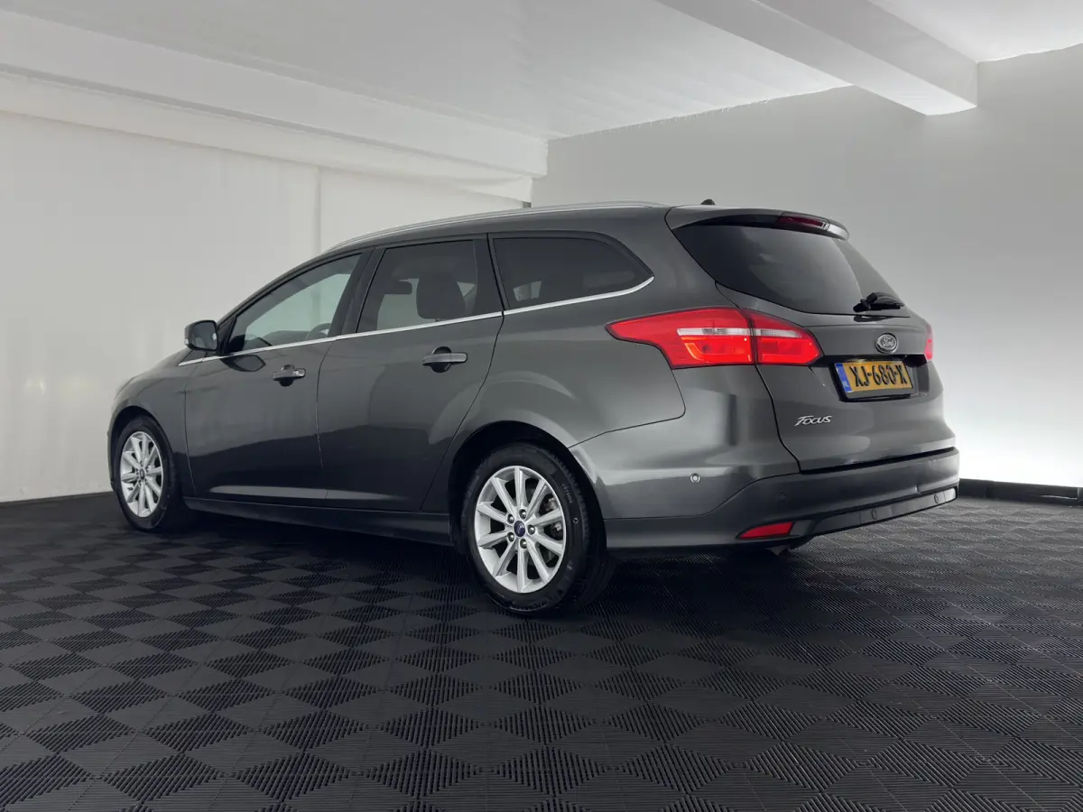 1.5 TDCI Titanium (INCL.BTW) *NAVI-FULLMAP | HEATED-COMFORTSEATS | CAMERA | KEYLESS | PRIVACY-GLASS | ECC | PDC | CRUISE | 16''ALU*