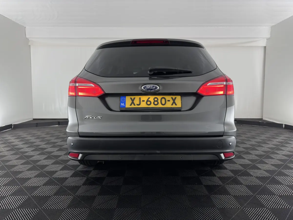 1.5 TDCI Titanium (INCL.BTW) *NAVI-FULLMAP | HEATED-COMFORTSEATS | CAMERA | KEYLESS | PRIVACY-GLASS | ECC | PDC | CRUISE | 16''ALU*