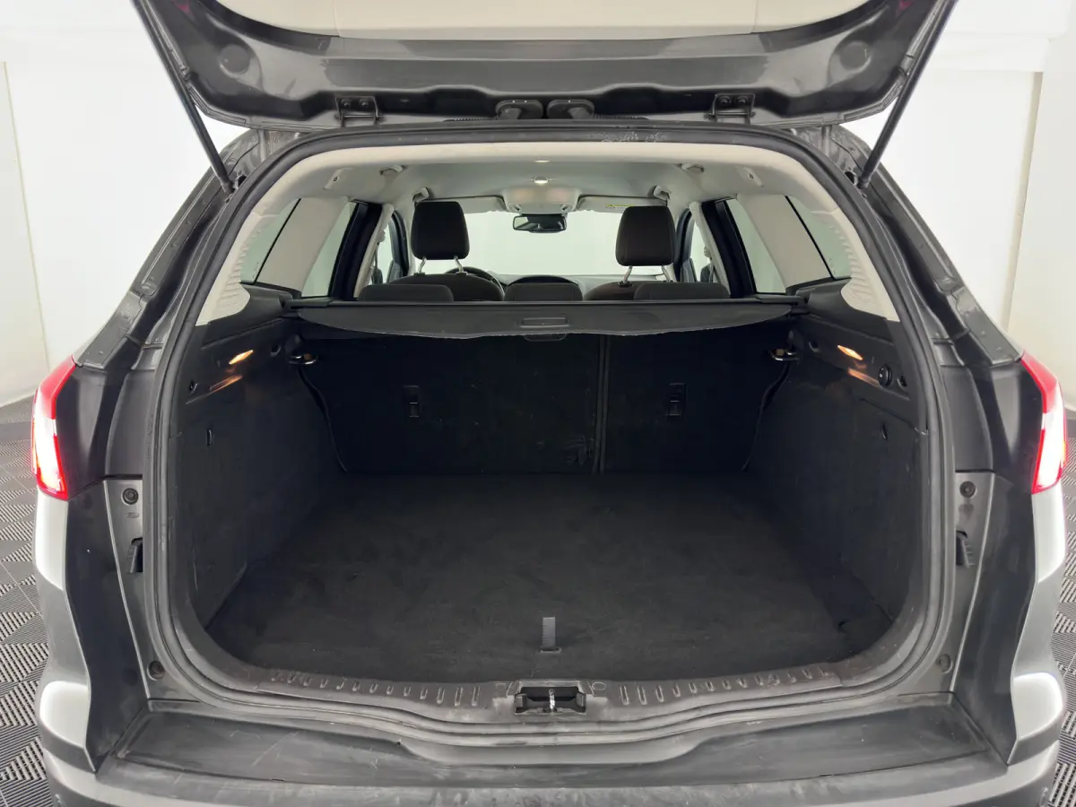 1.5 TDCI Titanium (INCL.BTW) *NAVI-FULLMAP | HEATED-COMFORTSEATS | CAMERA | KEYLESS | PRIVACY-GLASS | ECC | PDC | CRUISE | 16''ALU*