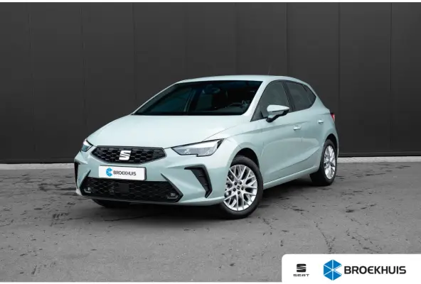 1.0 EcoTSI Style Plus | Airco | Cruise Control | 15" | Carplay | Parkeersensoren Achter