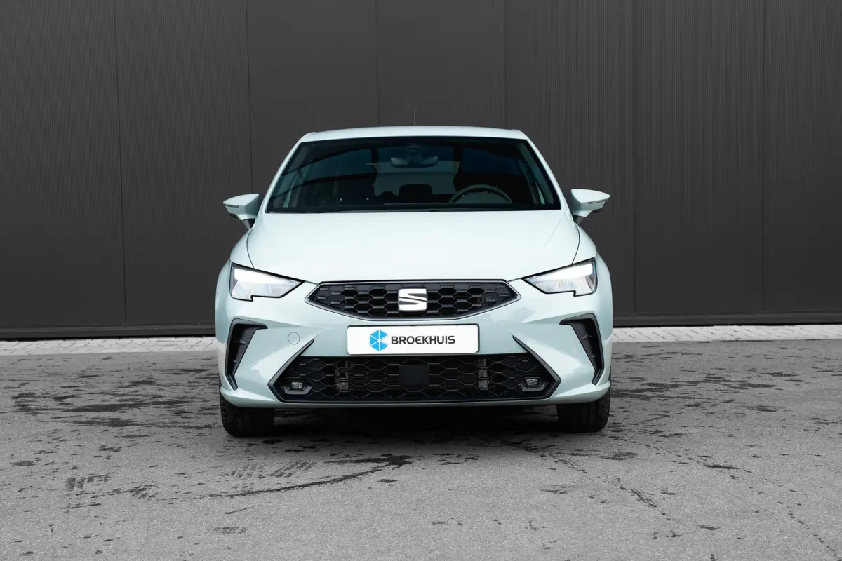 1.0 EcoTSI Style Plus | Airco | Cruise Control | 15" | Carplay | Parkeersensoren Achter