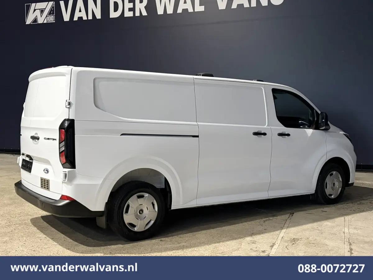 2.0 TDCI L2H1 Euro6 Airco | Camera | LED | Apple Carplay | Cruisecontrol Android Auto, Verwarmde voorruit, Parkeersensoren, Bijrijdersbank