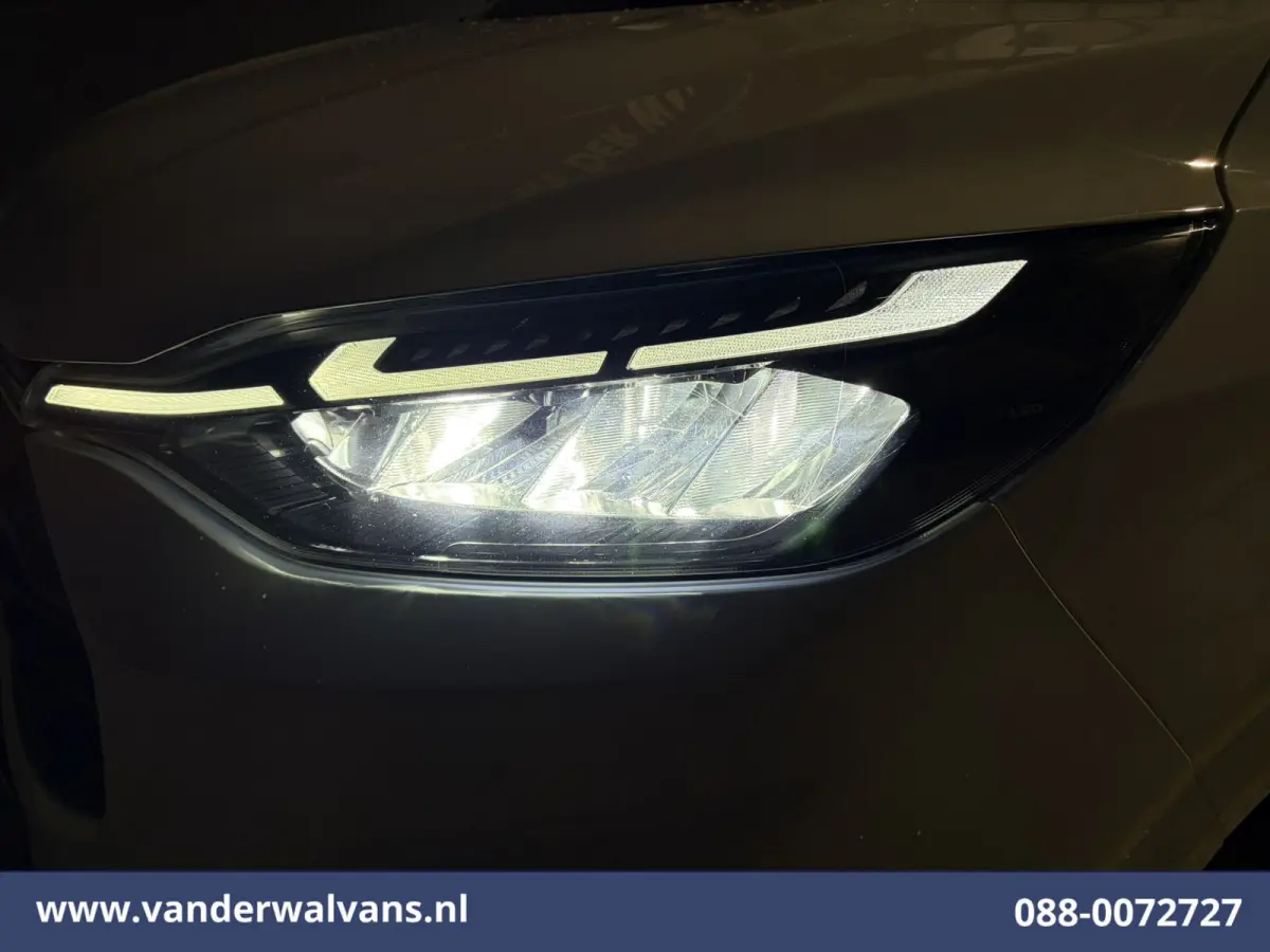 2.0 TDCI L2H1 Euro6 Airco | Camera | LED | Apple Carplay | Cruisecontrol Android Auto, Verwarmde voorruit, Parkeersensoren, Bijrijdersbank