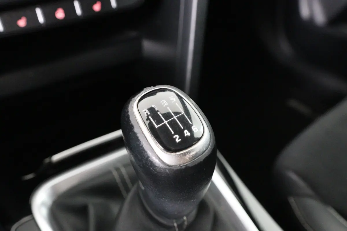 1.0 T-GDI GT-Line | Eerste Eigenaar! | Open Dak | Stoel/Stuurverwarming | Camera | Clima | Navi | Cruise Control | Keyless | Parkeersensoren | DAB