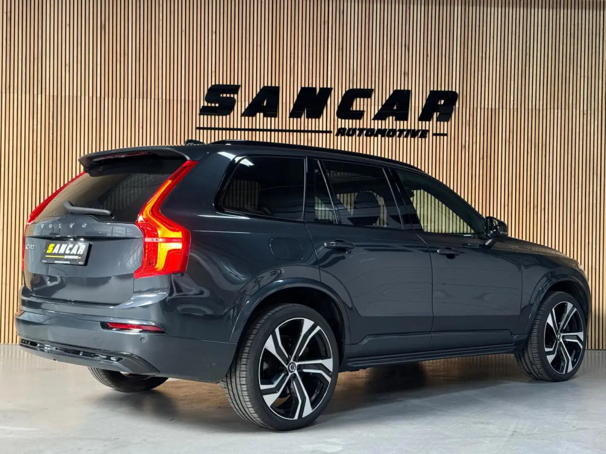 2.0 T8 Recharge AWD R-Design LONG RANGE|PANO|LUCHTVERING|TREKHAAK|H&K|HUD|360 CAM|22 INCH