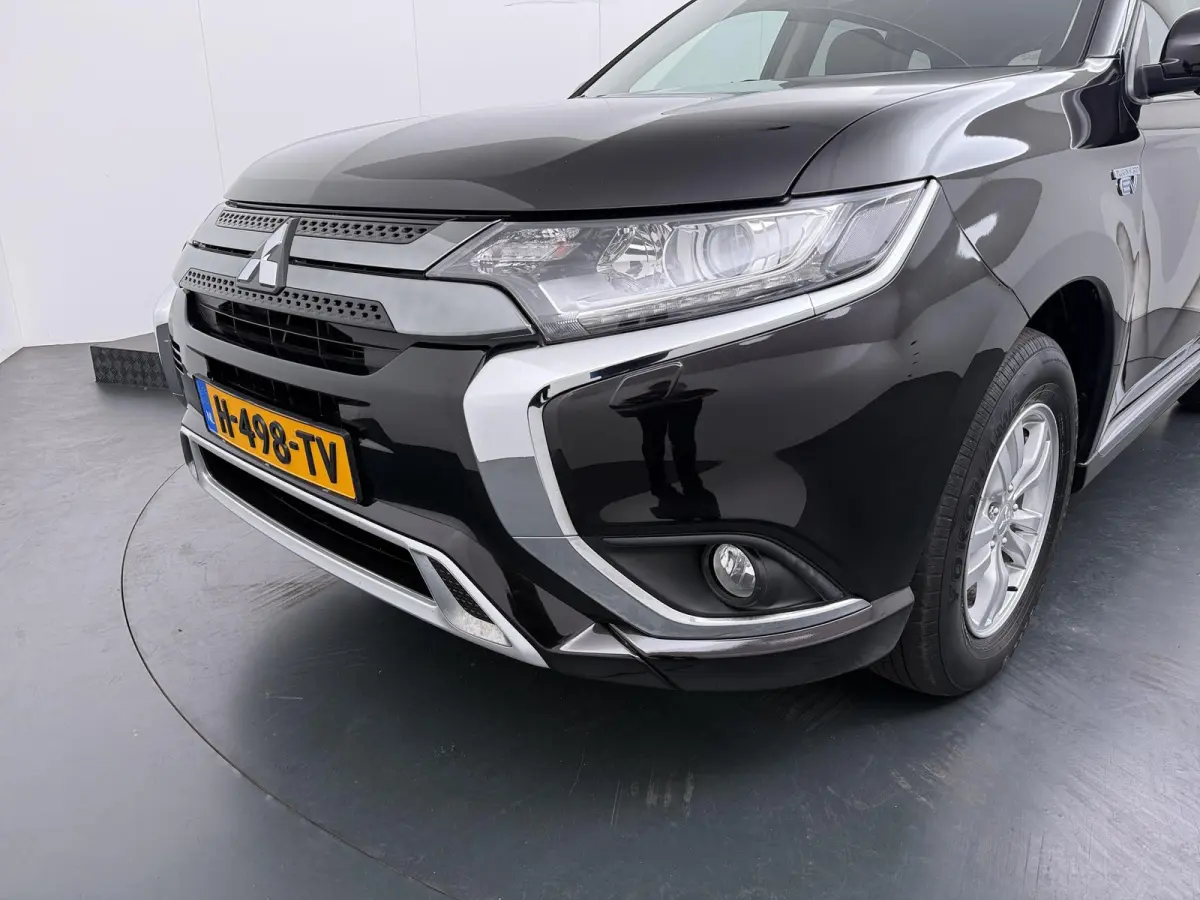 2.4 PHEV Pure | Parkeercamera | Apple Carplay/Android Auto | Stoelverw. |