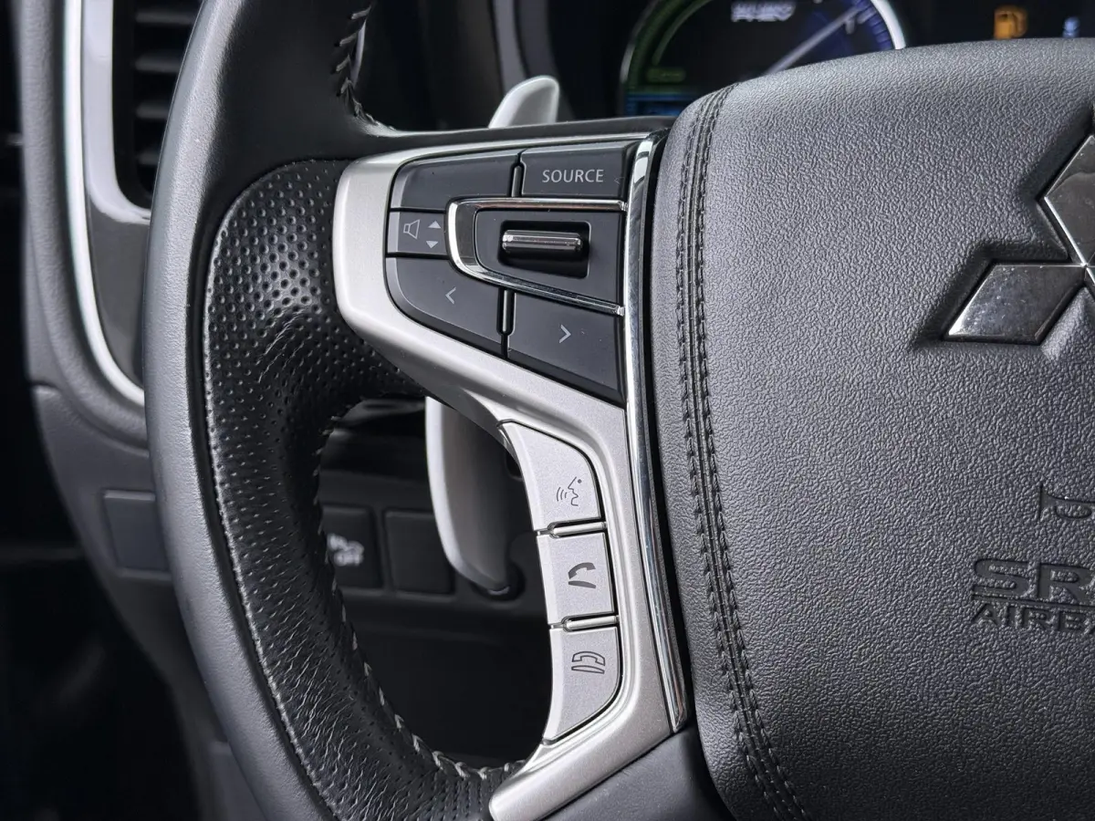 2.4 PHEV Pure | Parkeercamera | Apple Carplay/Android Auto | Stoelverw. |