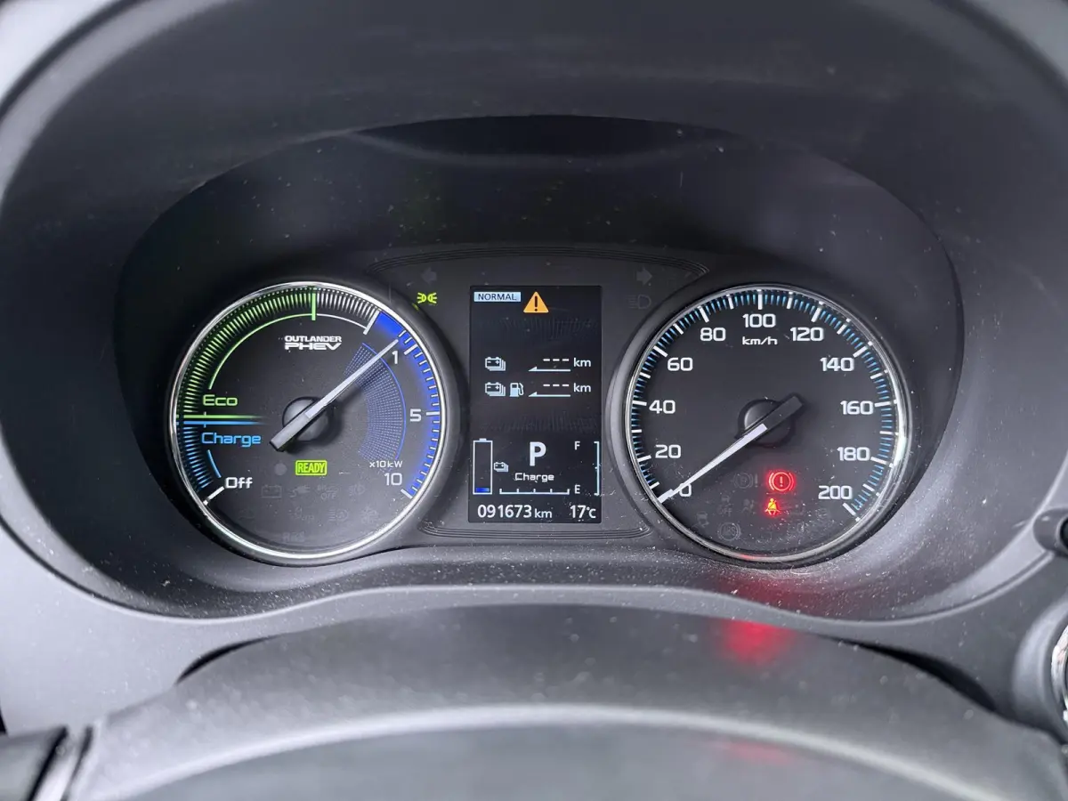 2.4 PHEV Pure | Parkeercamera | Apple Carplay/Android Auto | Stoelverw. |