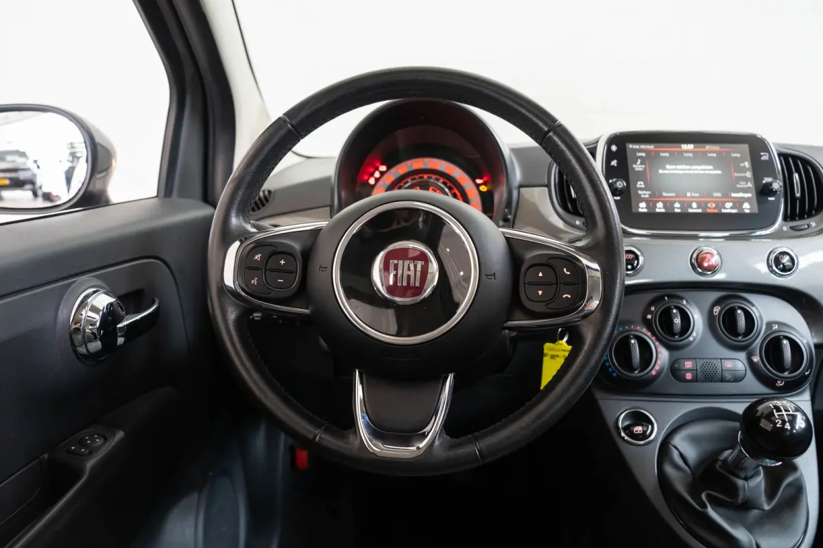 0.9 TwinAir Turbo Lounge | Schuif-Kanteldak | Navigatie | Bluetooth | Lichtmetalen velgen | Bluetooth | Airco |
