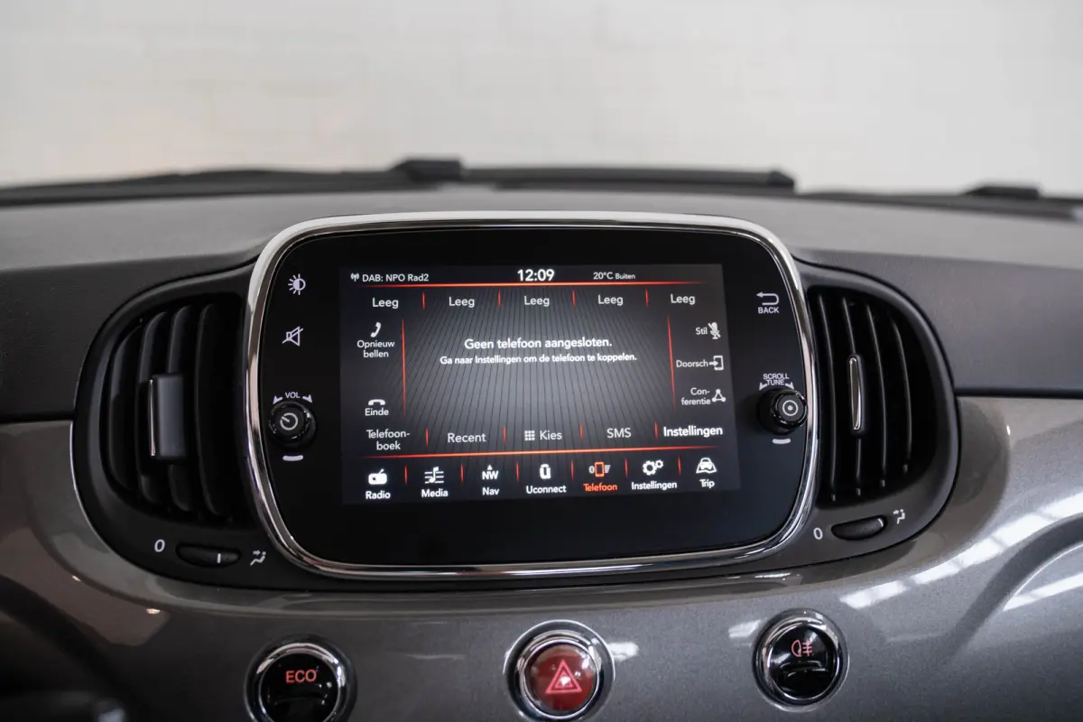 0.9 TwinAir Turbo Lounge | Schuif-Kanteldak | Navigatie | Bluetooth | Lichtmetalen velgen | Bluetooth | Airco |
