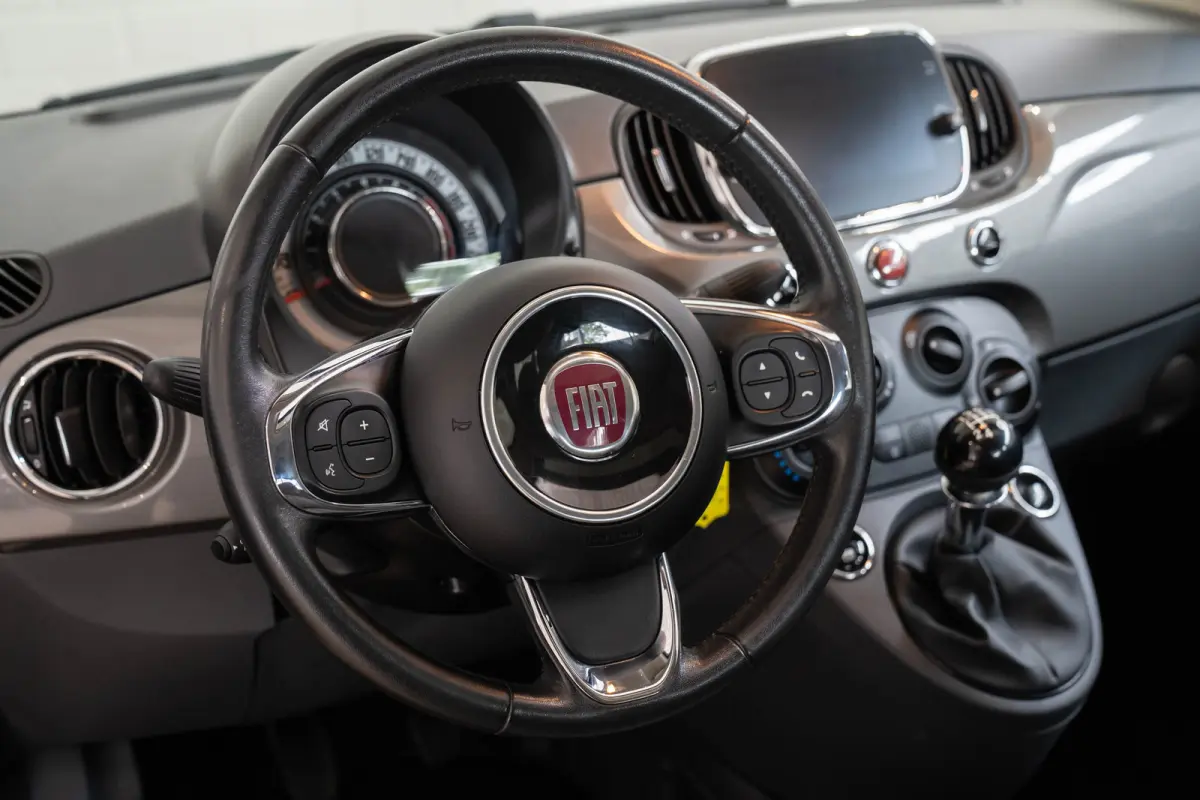 0.9 TwinAir Turbo Lounge | Schuif-Kanteldak | Navigatie | Bluetooth | Lichtmetalen velgen | Bluetooth | Airco |