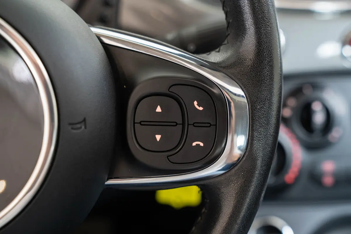 0.9 TwinAir Turbo Lounge | Schuif-Kanteldak | Navigatie | Bluetooth | Lichtmetalen velgen | Bluetooth | Airco |