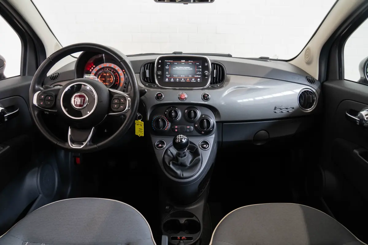 0.9 TwinAir Turbo Lounge | Schuif-Kanteldak | Navigatie | Bluetooth | Lichtmetalen velgen | Bluetooth | Airco |