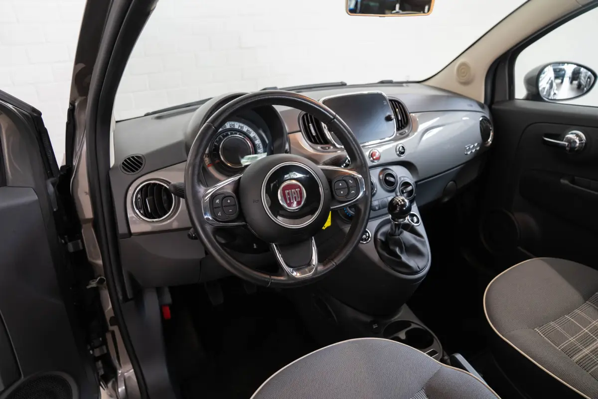 0.9 TwinAir Turbo Lounge | Schuif-Kanteldak | Navigatie | Bluetooth | Lichtmetalen velgen | Bluetooth | Airco |