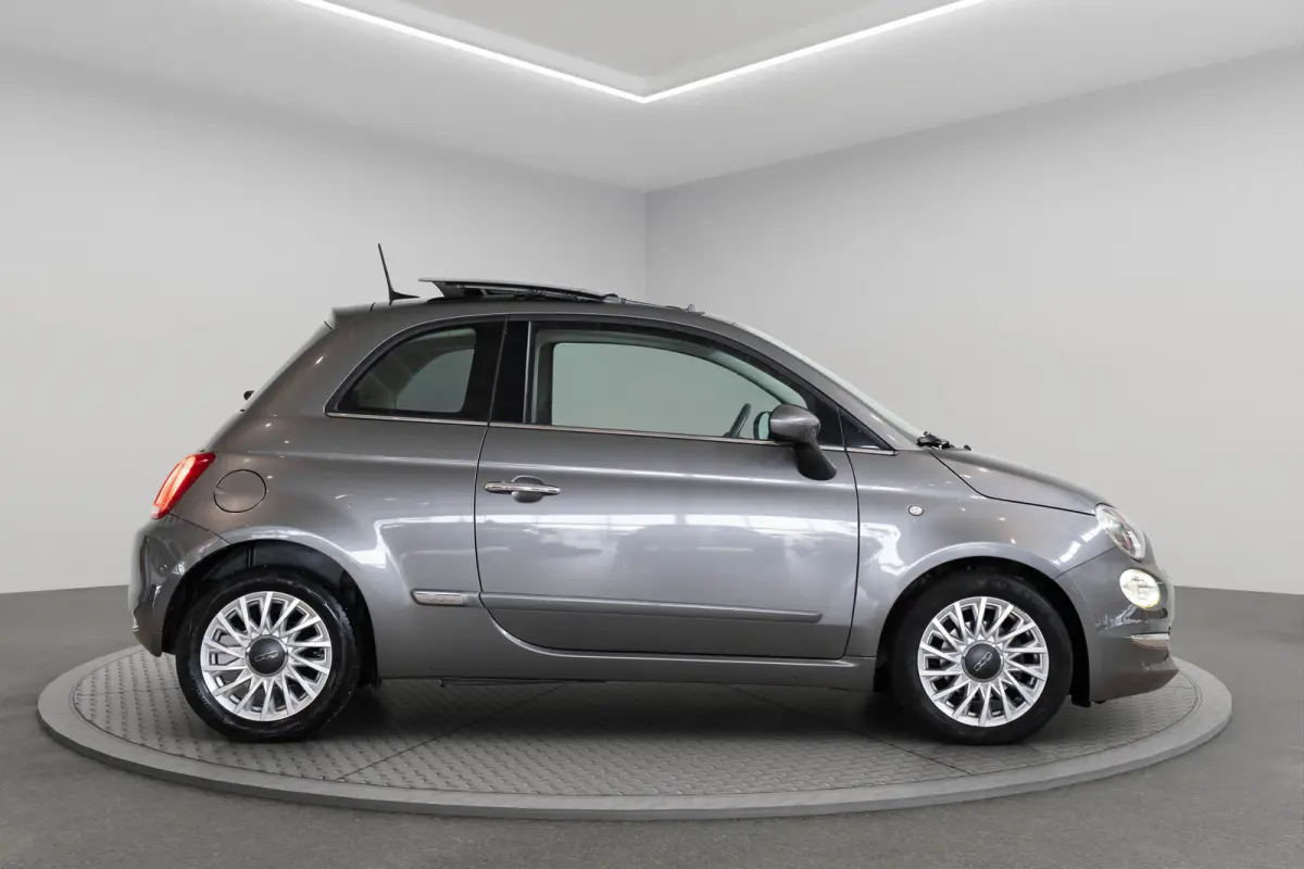 0.9 TwinAir Turbo Lounge | Schuif-Kanteldak | Navigatie | Bluetooth | Lichtmetalen velgen | Bluetooth | Airco |