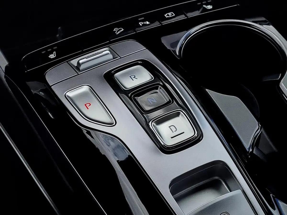 1.6 T-GDI HEV Comfort | Trekhaak 1650 kg geremd | Navigatie | Stoelverwarming | Adaptieve Cruise Control | Climate Control | Parkeercamera | Apple Carplay | Android Auto |