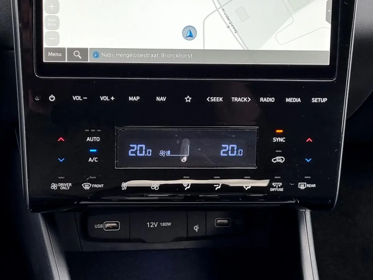 1.6 T-GDI HEV Comfort | Trekhaak 1650 kg geremd | Navigatie | Stoelverwarming | Adaptieve Cruise Control | Climate Control | Parkeercamera | Apple Carplay | Android Auto |