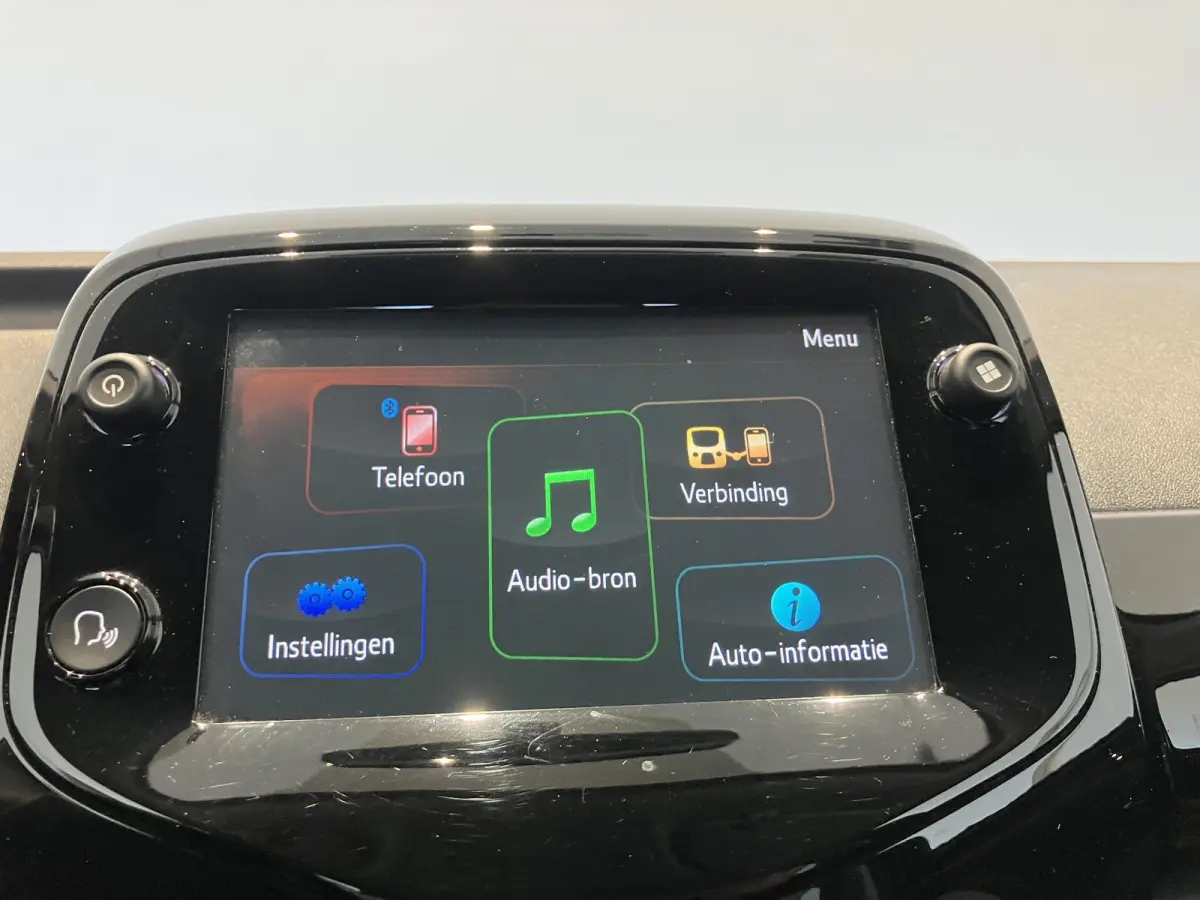 1.0 VTi Airscape Shine l Navi l Apple carplay & Android auto l Camera l Pano l