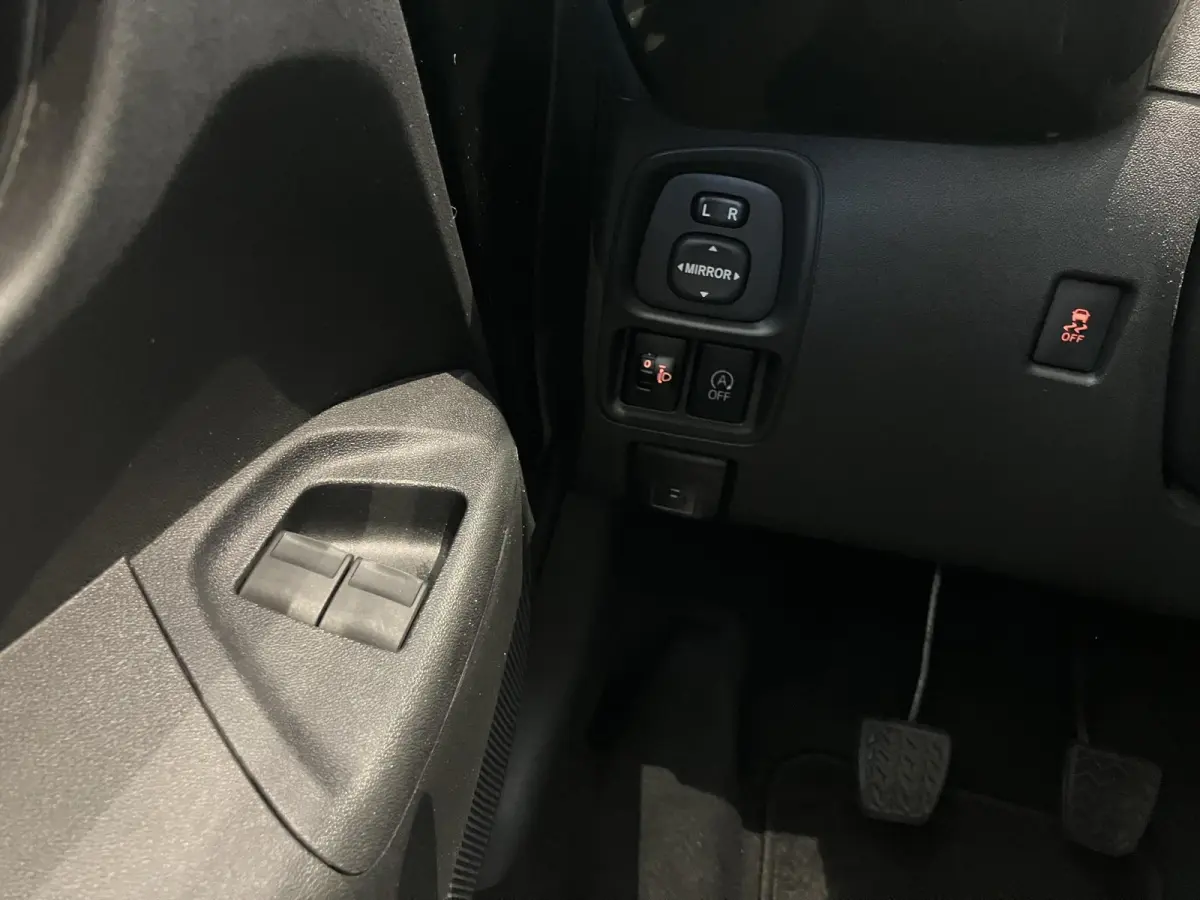 1.0 VTi Airscape Shine l Navi l Apple carplay & Android auto l Camera l Pano l