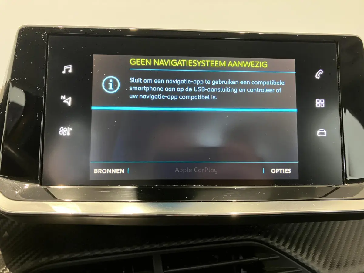 EV Allure 50 kWh l Camera l Apple carplay & Android auto l Keyless l SOH 94.3%