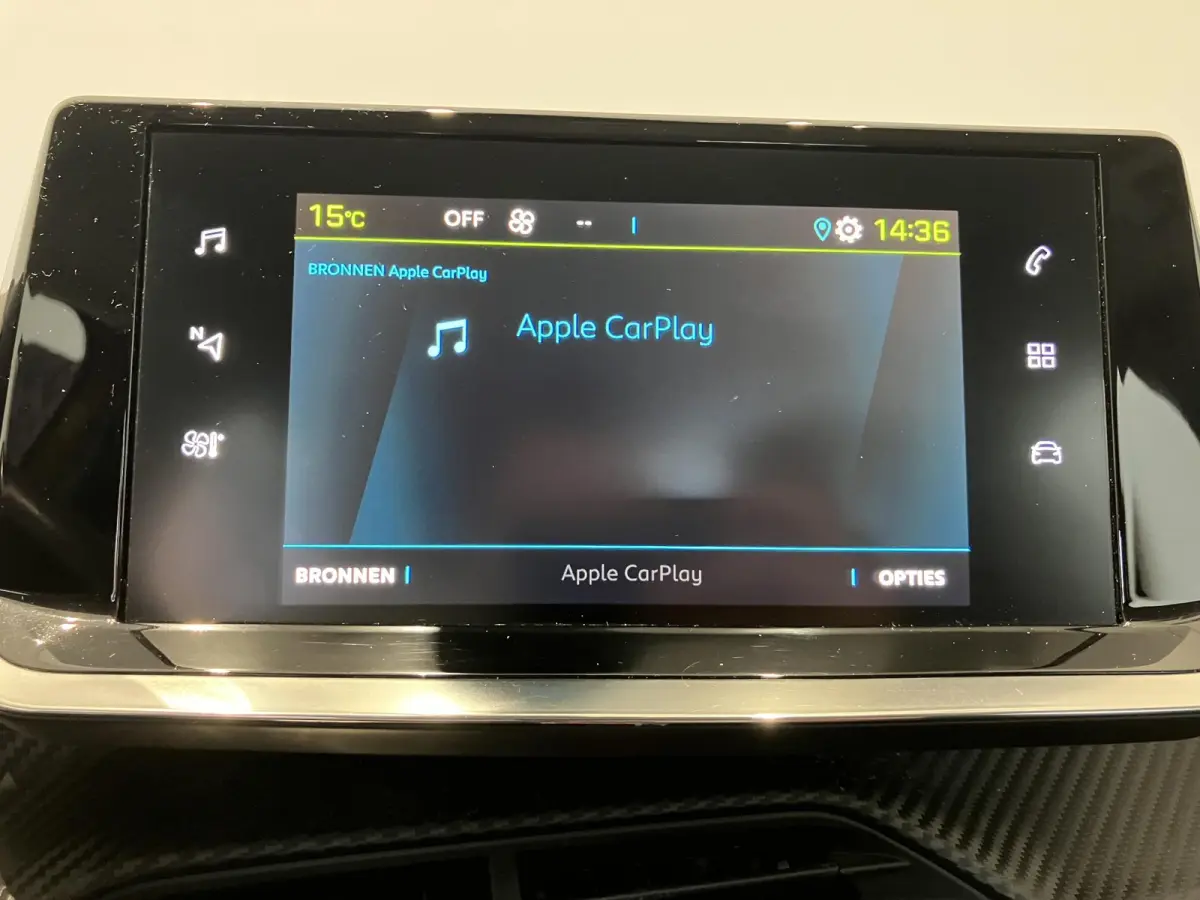 EV Allure 50 kWh l Camera l Apple carplay & Android auto l Keyless l SOH 94.3%