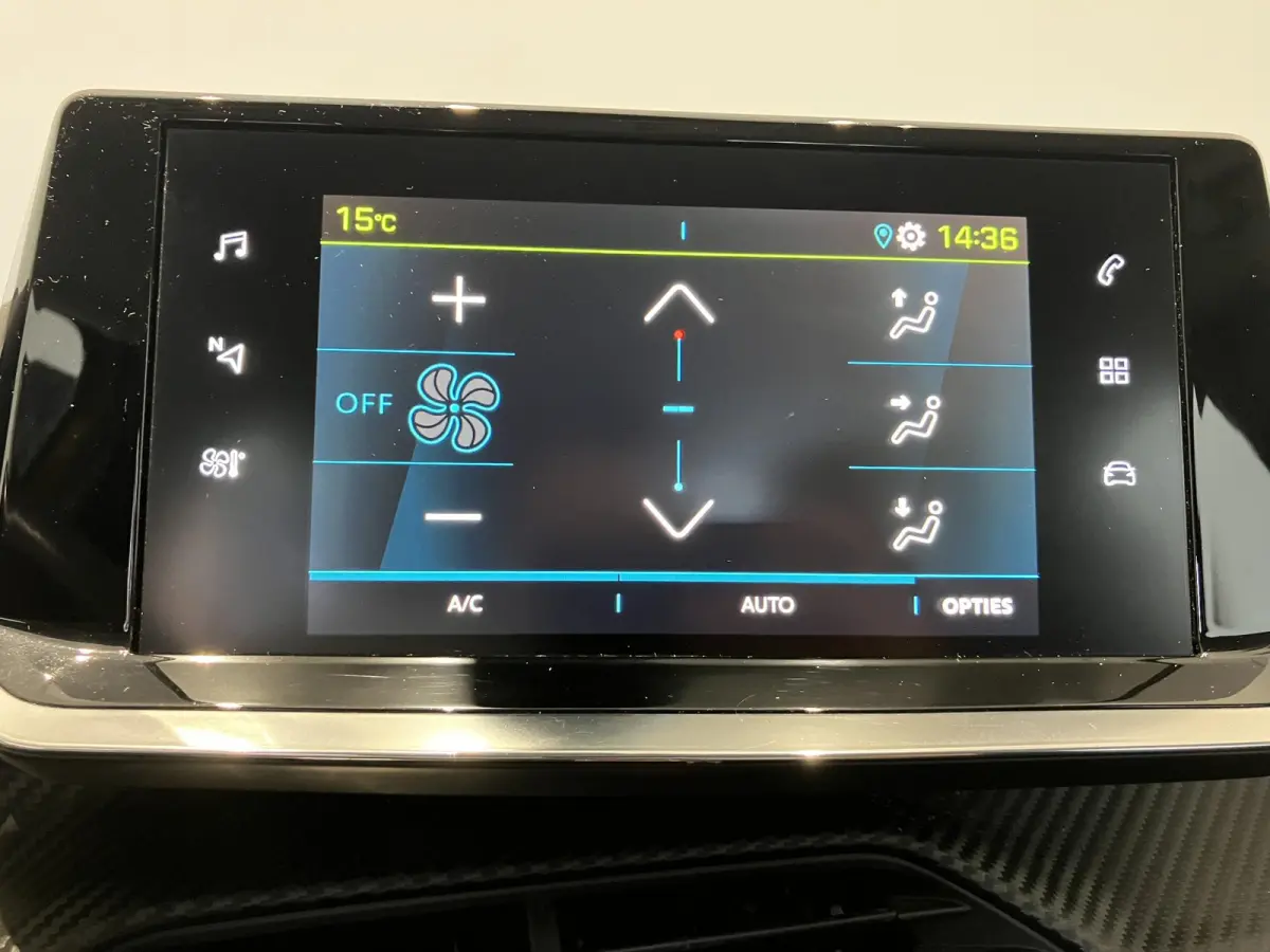 EV Allure 50 kWh l Camera l Apple carplay & Android auto l Keyless l SOH 94.3%