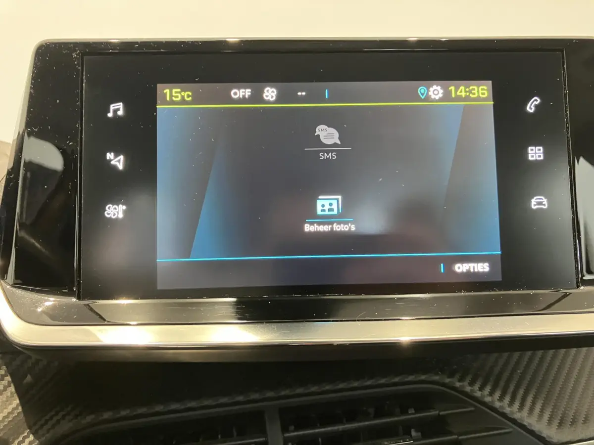EV Allure 50 kWh l Camera l Apple carplay & Android auto l Keyless l SOH 94.3%