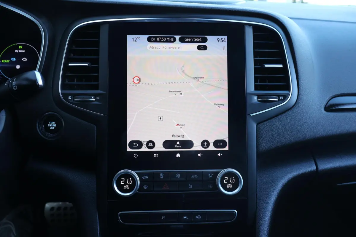 Estate 1.6 PHEV 160 R.S. Line 1e Eigenaar | Dealer Onderh | Pano | Sfeer | HUD | BTW | NL-Auto | Camera | 2 Kabels | Carplay | Navi | Led | DAB | Keyless | PDC