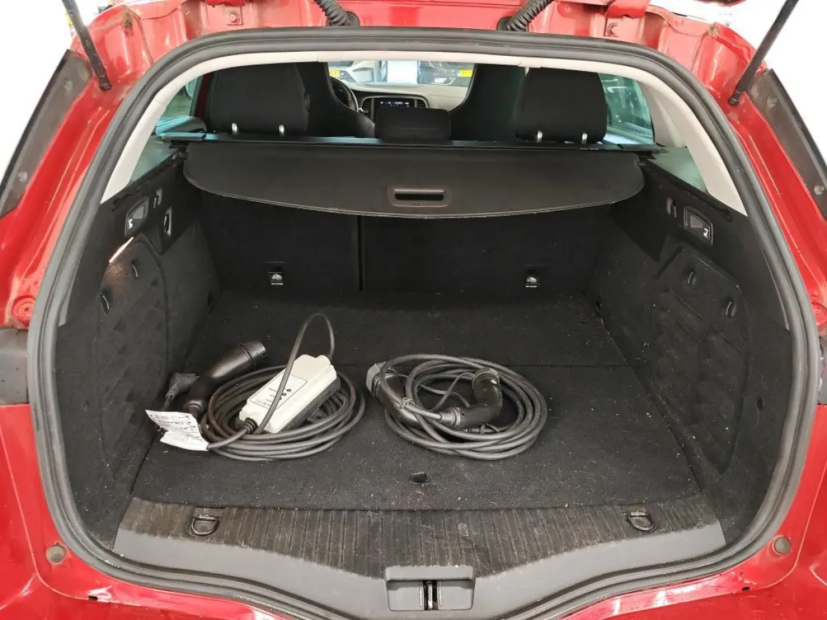 Estate 1.6 PHEV 160 R.S. Line 1e Eigenaar | Volledig Onderh | Pano | BTW | NL-Auto | Camera | 2 Kabels | Sfeer | Navi | Led | DAB | PDC