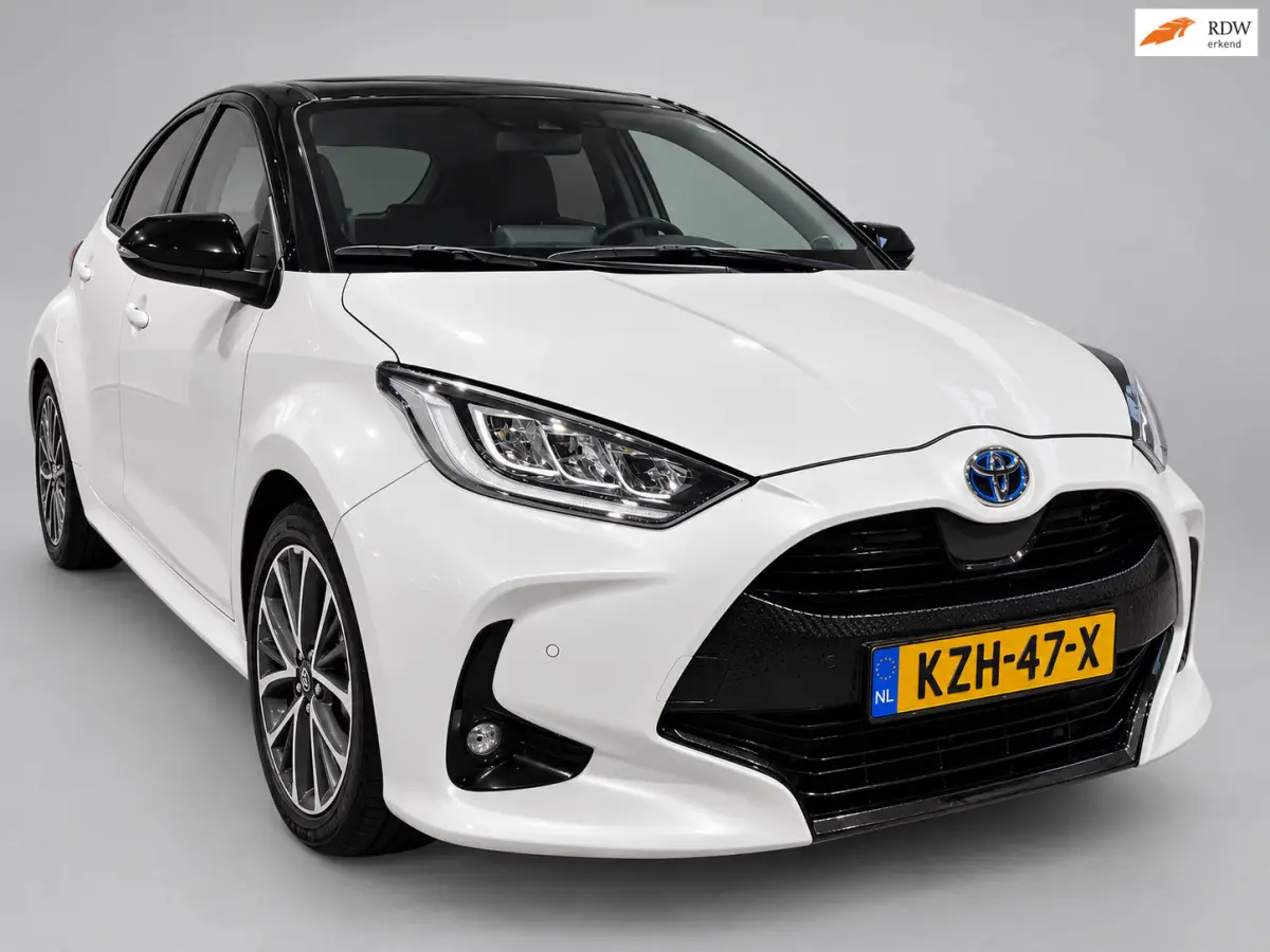 1.5 Hybrid Executive Bi-Tone - Navigatie - Camera - Cruise - Stoelverwarming - Rijklaar