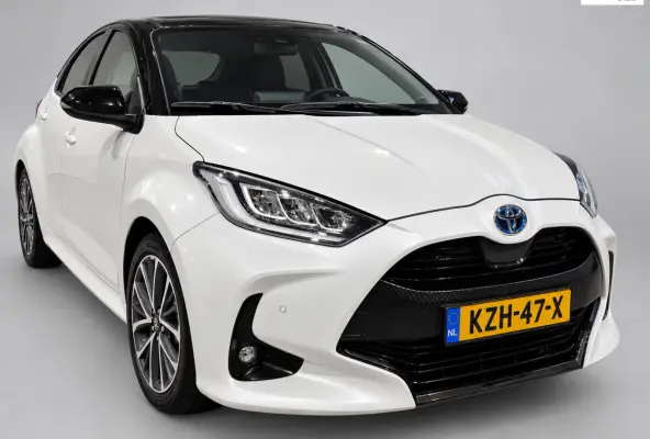 1.5 Hybrid Executive Bi-Tone - Navigatie - Camera - Cruise - Stoelverwarming - Rijklaar