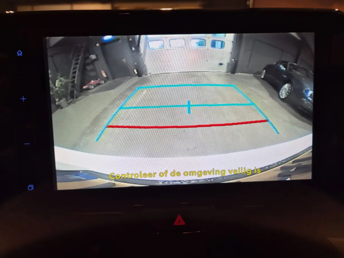 1.5 Hybrid Executive Bi-Tone - Navigatie - Camera - Cruise - Stoelverwarming - Rijklaar