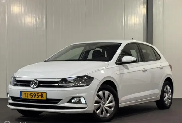 1.0 TSI Comfortline [ NAP Carplay cruise LED ]