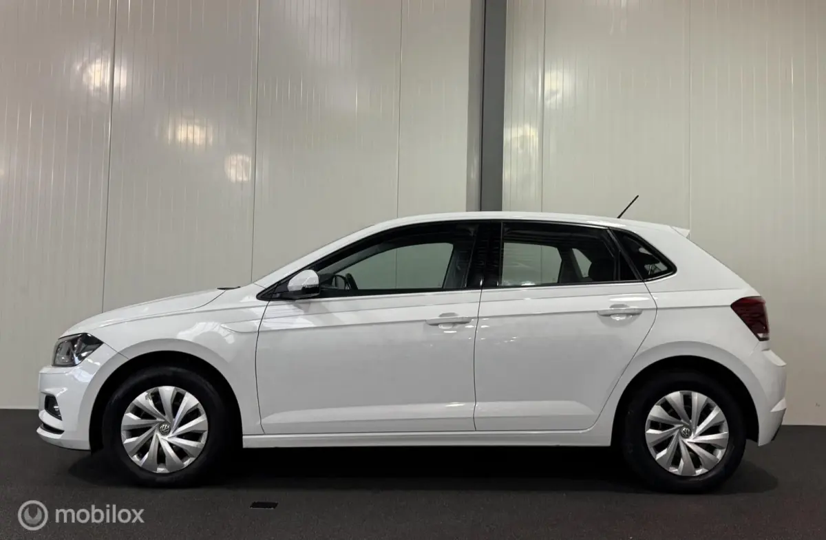 1.0 TSI Comfortline [ NAP Carplay cruise LED ]