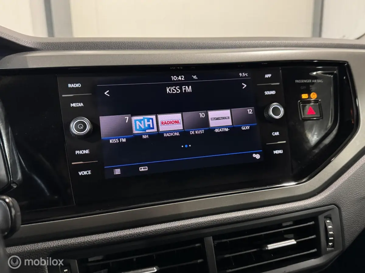 1.0 TSI Comfortline [ NAP Carplay cruise LED ]